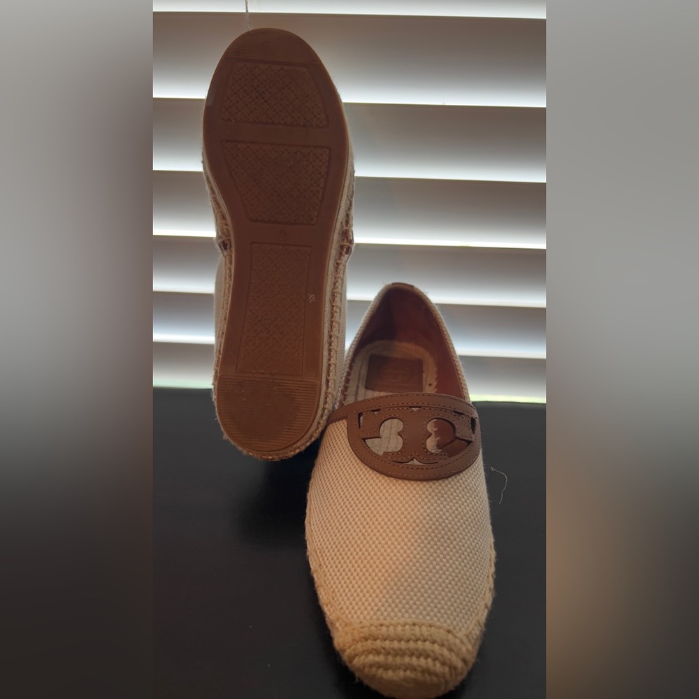 Tory Burch Cream and Brown Espadrille Flats
